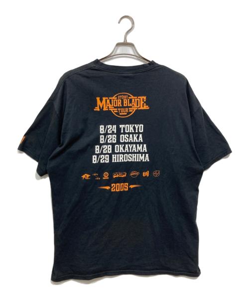 stussy（ステューシー）stussy (ステューシー) Major Blaqde Tour Tee ブラック サイズ:ＸＬの古着・服飾アイテム