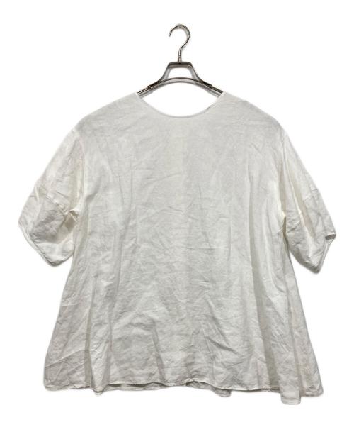 BEARDSLEY（ビアズリー）BEARDSLEY (ビアズリー) パールボタンリネン前後ブラウス ホワイト サイズ:Fの古着・服飾アイテム