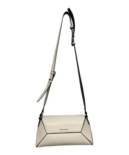 CHARLES & KEITH（チャールズアンドキース）CHARLES & KEITH (チャールズアンドキース) ナスリン ジオメトリックショルダーバッグ ホワイト  / マルチの古着・服飾アイテム
