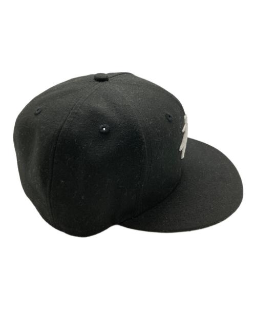 stussy（ステューシー）stussy (ステューシー) New Era (ニューエラ) キャップ ブラックの古着・服飾アイテム