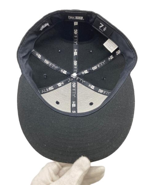 stussy（ステューシー）stussy (ステューシー) New Era (ニューエラ) キャップ ブラックの古着・服飾アイテム