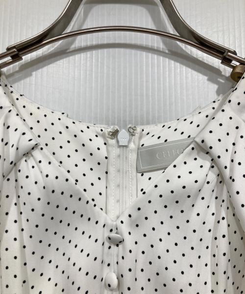 CELFORD（セルフォード）CELFORD (セルフォード) 割繊サテンドレープスリーブワンピース ホワイト サイズ:36の古着・服飾アイテム