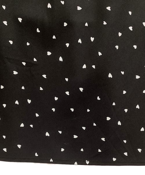 CADUNE（カデュネ）CADUNE (カデュネ) ハートプリントスカート ブラック サイズ:36の古着・服飾アイテム
