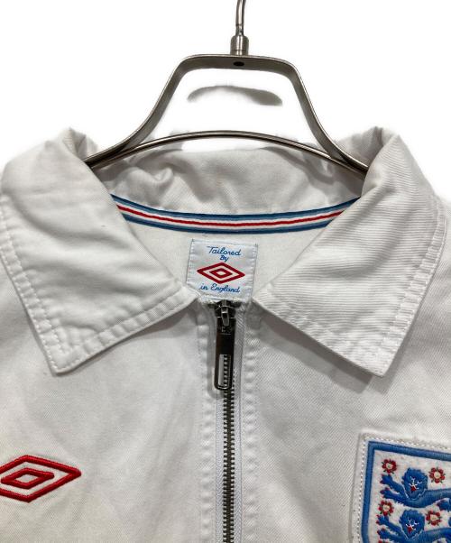 UMBRO（アンブロ）UMBRO (アンブロ) ハーフジップジャケット ホワイト サイズ:Ｍの古着・服飾アイテム