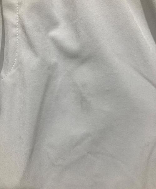 NIKE（ナイキ）NIKE (ナイキ) ドライフィット アンリミテッド テーパードレッグパンツ グレー サイズ:Ｍの古着・服飾アイテム