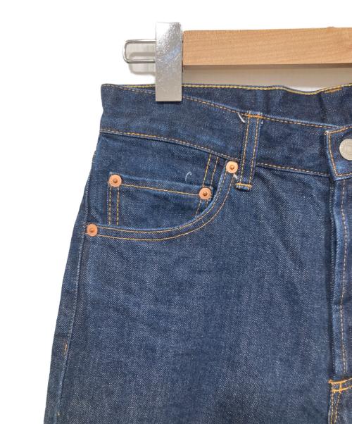 NECESSARY or UNNECESSARY（ネセサリーオアアンネセサリー）NECESSARY or UNNECESSARY (ネセサリーオアアンネセサリー) UNIFORM FIT デニムパンツ インディゴ サイズ:W30（76cm）の古着・服飾アイテム