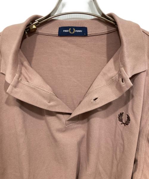 FRED PERRY（フレッドペリー）FRED PERRY (フレッドペリー) ポロシャツ ベージュ サイズ:Ｌ　の古着・服飾アイテム