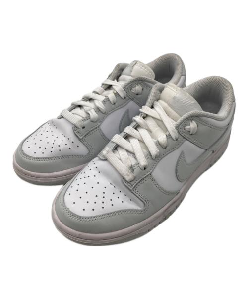 NIKE（ナイキ）NIKE (ナイキ) ローカットスニーカー ホワイト×グレー サイズ:23.5の古着・服飾アイテム