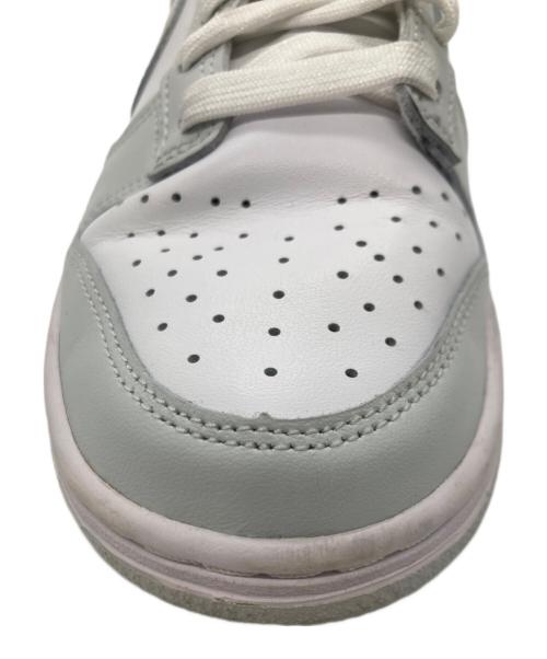 NIKE（ナイキ）NIKE (ナイキ) ローカットスニーカー ホワイト×グレー サイズ:23.5の古着・服飾アイテム