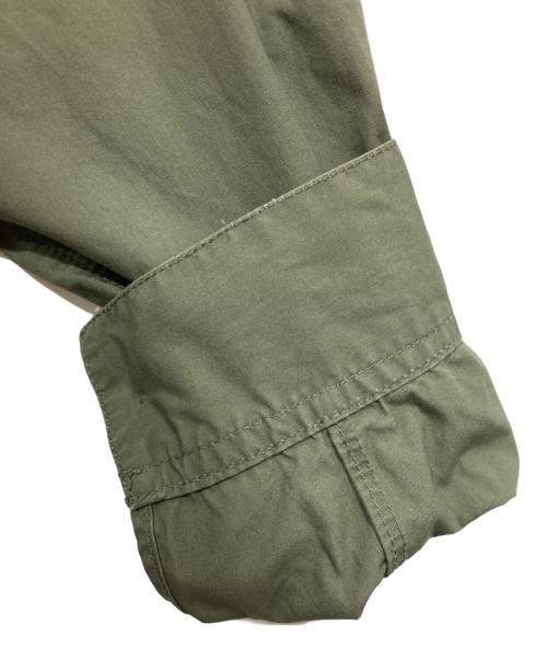 BLUE WORK（ブルーワーク）BLUE WORK (ブルーワーク) 長袖シャツ オリーブ サイズ:Mの古着・服飾アイテム