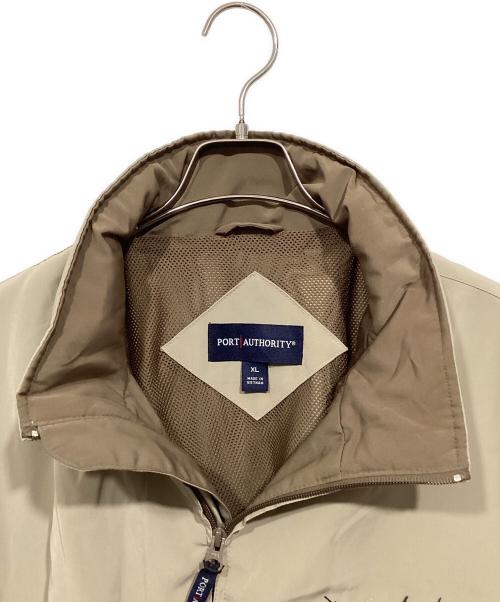 PORT AUTHORITY（ポートオーソリティ）PORT AUTHORITY (ポートオーソリティ) ナイロンジャケット ベージュ サイズ:XLの古着・服飾アイテム