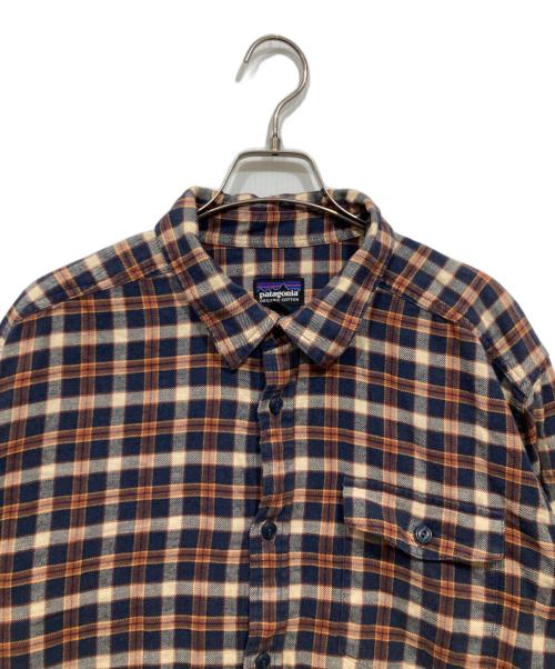 Patagonia（パタゴニア）Patagonia (パタゴニア) チェックシャツ ネイビー×ベージュ サイズ:Lの古着・服飾アイテム