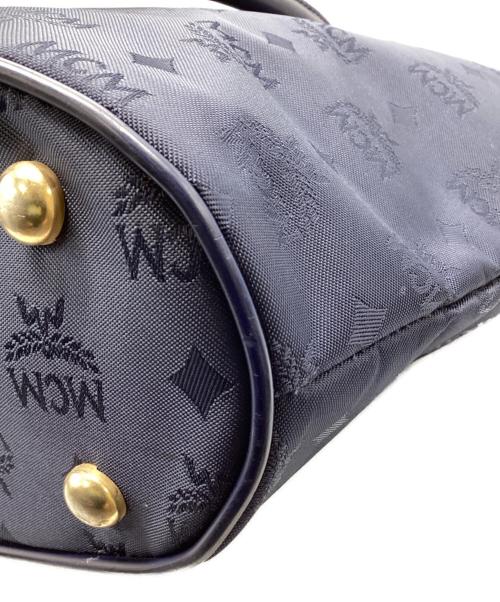MCM（エムシーエム）MCM (エムシーエム) ナイロントートバッグ ネイビーの古着・服飾アイテム