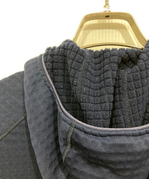 Patagonia（パタゴニア）Patagonia (パタゴニア) R1 フルジップ フーディ ネイビー サイズ:Ｍの古着・服飾アイテム