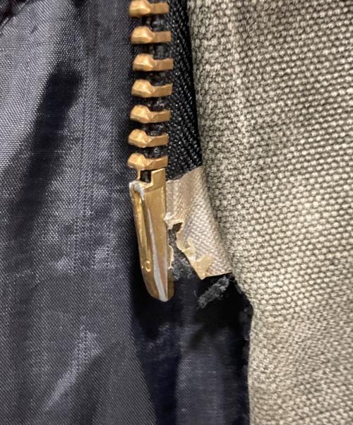 CarHartt（カーハート）CarHartt (カーハート) 刺繍トラディショナルコート オリーブ サイズ:X-Large Regularの古着・服飾アイテム