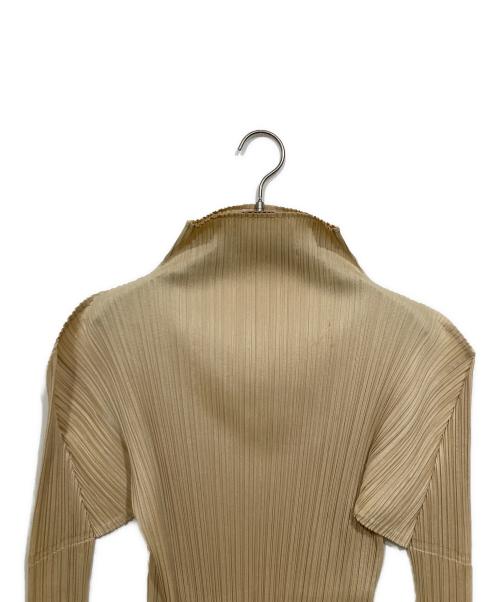 PLEATS PLEASE（プリーツプリーズ）PLEATS PLEASE (プリーツプリーズ) プリーツカットソー ベージュ サイズ:3の古着・服飾アイテム