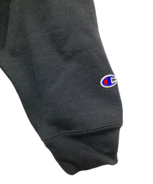 Champion REVERSE WEAVE（チャンピオン リバース ウィーブ）Champion REVERSE WEAVE (チャンピオン リバース ウィーブ) クルーネックスウェット ブラック サイズ:LARGEの古着・服飾アイテム