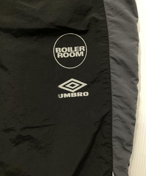 UMBRO（アンブロ）UMBRO (アンブロ) BOILER ROOM (ボイラールーム) ShellTrackPant ブラック サイズ:ASIA XLの古着・服飾アイテム