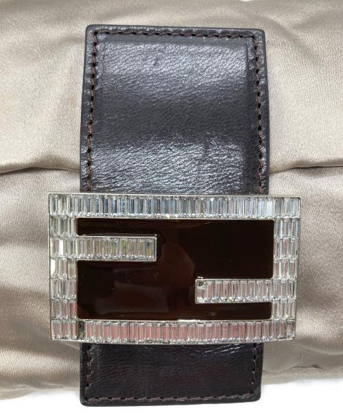 FENDI（フェンディ）FENDI (フェンディ) マンマバケットサテンワンショルダーバッグ グレーの古着・服飾アイテム
