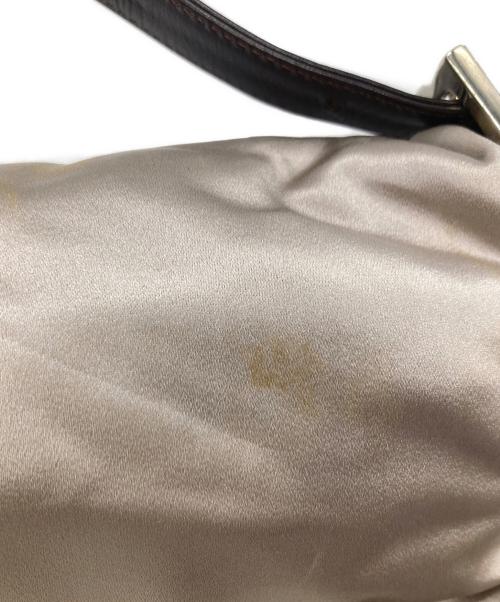 FENDI（フェンディ）FENDI (フェンディ) マンマバケットサテンワンショルダーバッグ グレーの古着・服飾アイテム
