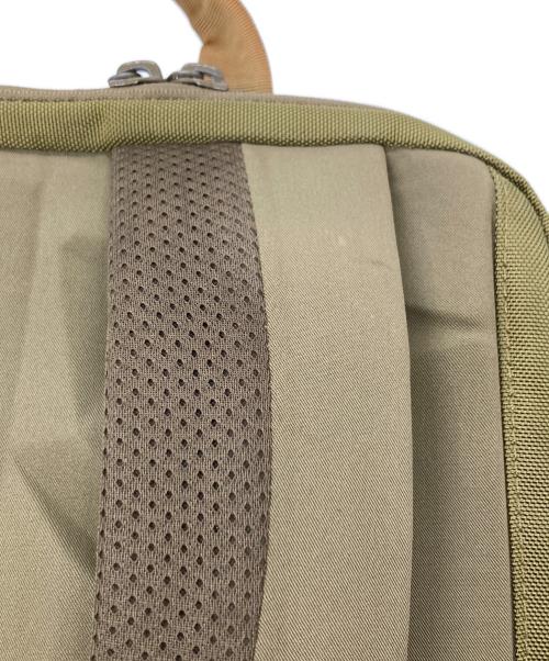 THE NORTH FACE（ザ ノース フェイス）THE NORTH FACE (ザ ノース フェイス) シャトルデイパック オリーブの古着・服飾アイテム