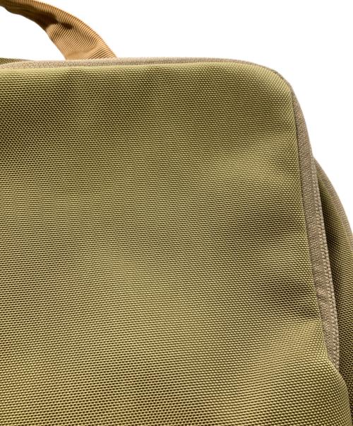 THE NORTH FACE（ザ ノース フェイス）THE NORTH FACE (ザ ノース フェイス) シャトルデイパック オリーブの古着・服飾アイテム