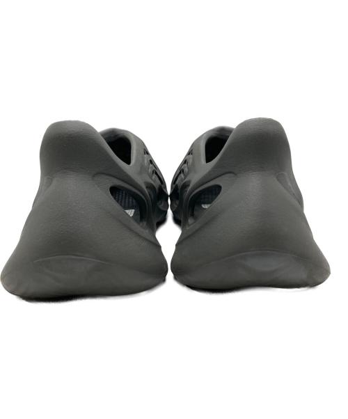 adidas（アディダス）adidas (アディダス) YEEZY FOAM RUNNER グレー サイズ:28.5cmの古着・服飾アイテム