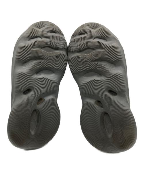 adidas（アディダス）adidas (アディダス) YEEZY FOAM RUNNER グレー サイズ:28.5cmの古着・服飾アイテム