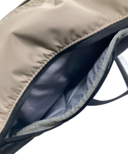 THE NORTH FACE（ザ ノース フェイス）THE NORTH FACE (ザ ノース フェイス) ウィープボディバッグ/ウエストバッグ ベージュの古着・服飾アイテム