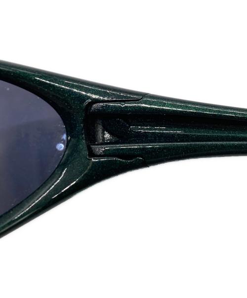 OAKLEY（オークリー）OAKLEY (オークリー) サングラス グリーンの古着・服飾アイテム