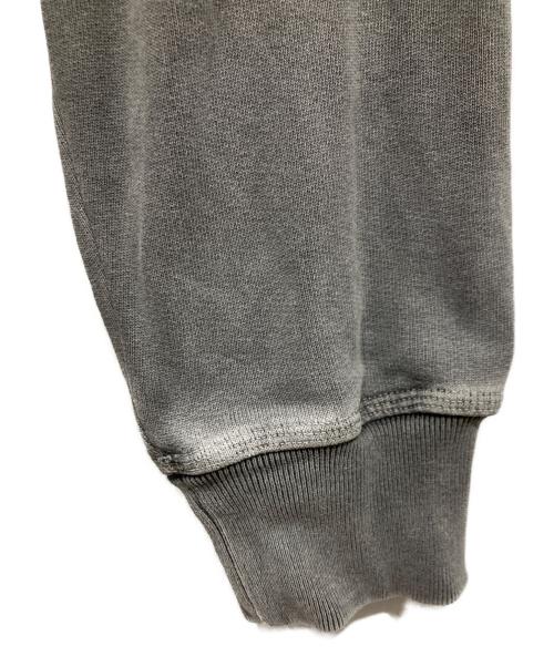 stussy（ステューシー）stussy (ステューシー) プルオーバーパーカー / DICE HOODIE PIGMENT DYED グレー サイズ:XLの古着・服飾アイテム
