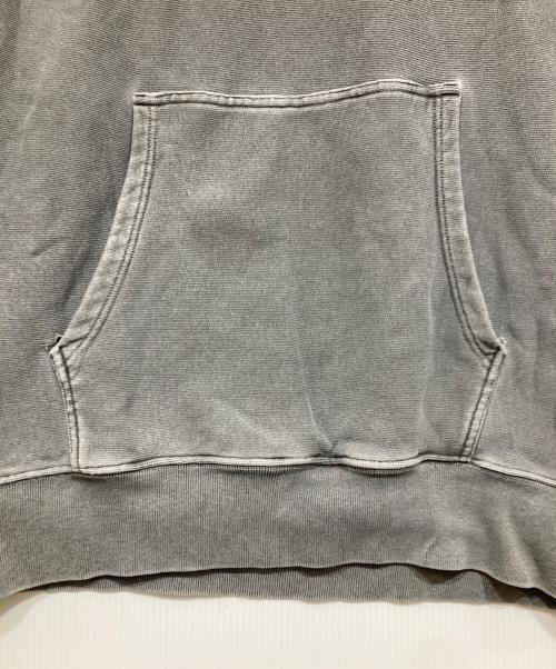 stussy（ステューシー）stussy (ステューシー) プルオーバーパーカー / DICE HOODIE PIGMENT DYED グレー サイズ:XLの古着・服飾アイテム