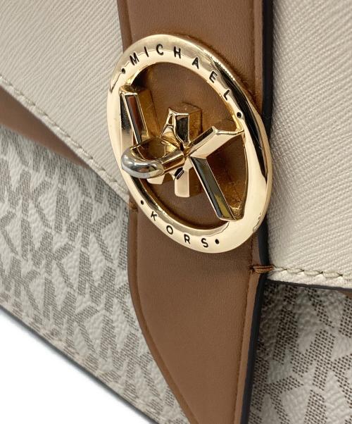 MICHAEL KORS（マイケルコース）MICHAEL KORS (マイケルコース) チェーンショルダーバッグ ベージュの古着・服飾アイテム