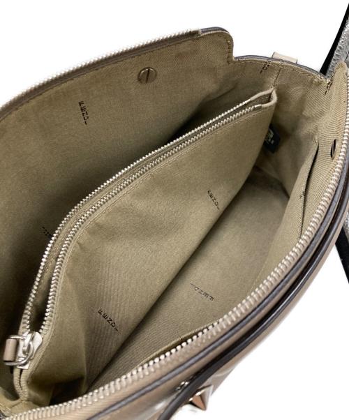 FENDI（フェンディ）FENDI (フェンディ) 2WAYショルダーバッグ ブラウンの古着・服飾アイテム