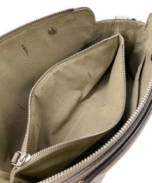 FENDI（フェンディ）FENDI (フェンディ) 2WAYショルダーバッグ ブラウンの古着・服飾アイテム