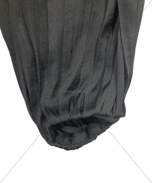 L'AUBE（ローブ）L'AUBE (ローブ) Flare pleats Dress ブラック サイズ:Ｍの古着・服飾アイテム