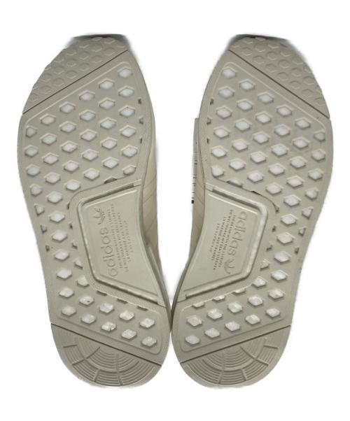 adidas（アディダス）adidas (アディダス) NMD R1/ローカットスニーカー アイボリー サイズ:26cmの古着・服飾アイテム