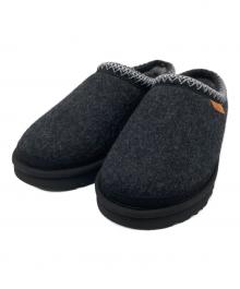 UGG（アグ）の古着「タスマンウールスリッポン」｜ブラック