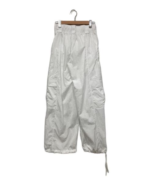 NIKE（ナイキ）NIKE (ナイキ) ハイウエストウーブンカーゴパンツ ホワイト サイズ:Ｓの古着・服飾アイテム