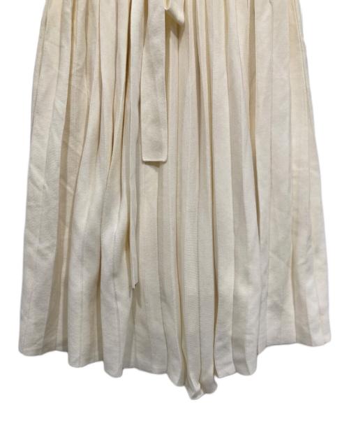CELFORD（セルフォード）CELFORD (セルフォード) スピリングニットドレスワンピース ホワイト サイズ:Sの古着・服飾アイテム