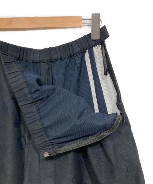 慈雨（ジウ）慈雨 (ジウ) ワイドバルーンパンツ ブラック サイズ:42の古着・服飾アイテム