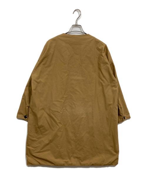 ironari（イロナリ）ironari (イロナリ) ノーカラーコート ベージュの古着・服飾アイテム