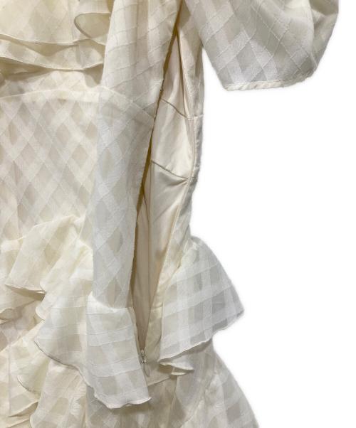 Resexxy（リゼクシー）RESEXXY (リゼクシー) ヘムラッフルアシメワンピース ロングワンピース アイボリー サイズ:Fの古着・服飾アイテム