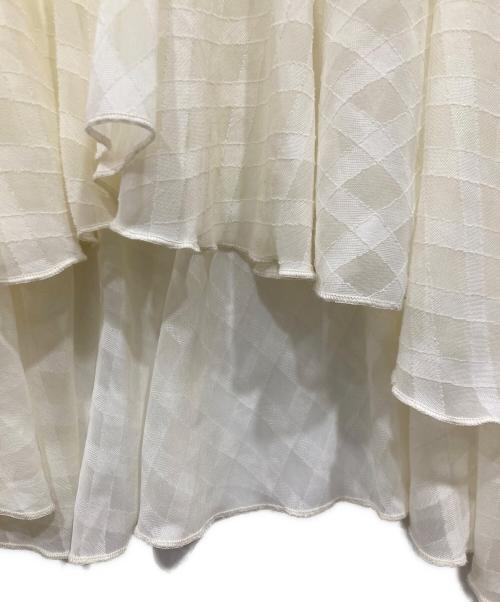 Resexxy（リゼクシー）RESEXXY (リゼクシー) ヘムラッフルアシメワンピース ロングワンピース アイボリー サイズ:Fの古着・服飾アイテム