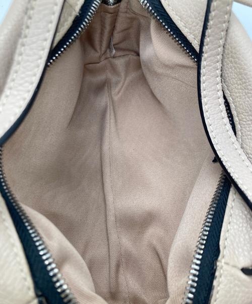 GIANNI CHIARINI（ジャンニ キアリーニ）GIANNI CHIARINI (ジャンニ キアリーニ) ショルダーバッグ ベージュの古着・服飾アイテム