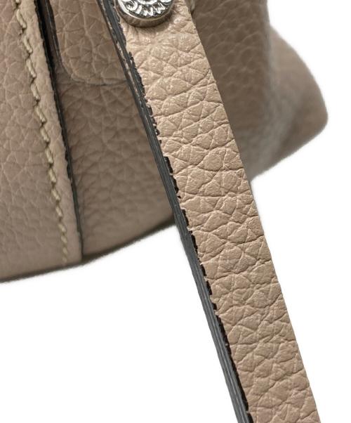 GIANNI CHIARINI（ジャンニ キアリーニ）GIANNI CHIARINI (ジャンニ キアリーニ) ショルダーバッグ ベージュの古着・服飾アイテム