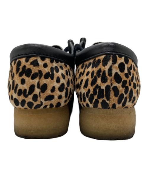 CLARKS（クラークス）CLARKS (クラークス) レオパードワラビーシューズ ベージュ サイズ:UK4 1/2 D、CN235の古着・服飾アイテム