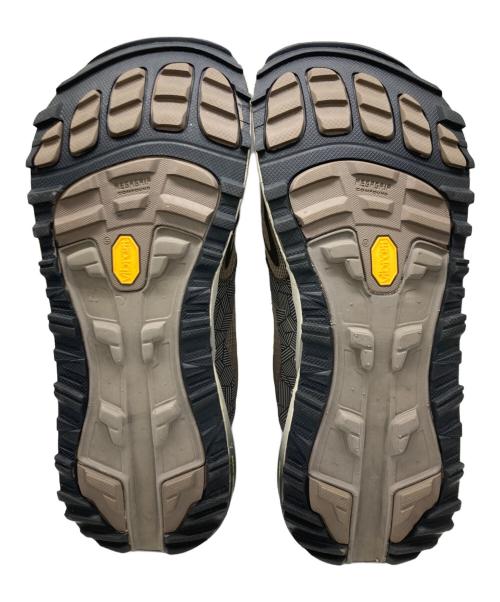 ALTRA（アルトラ）ALTRA (アルトラ) トレイルランニングシューズ OLYMPUS ベージュ サイズ:UK9.5の古着・服飾アイテム