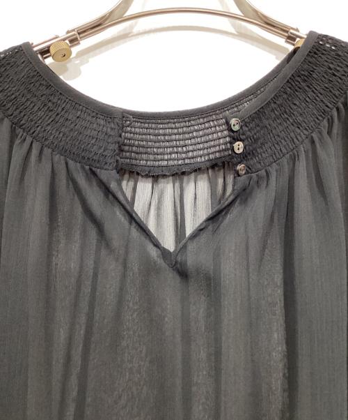 BALLSEY（ボールジィ）BALLSEY (ボールジィ) リバーレースコンビ シャーリングネックブラウス ブラック サイズ:36の古着・服飾アイテム