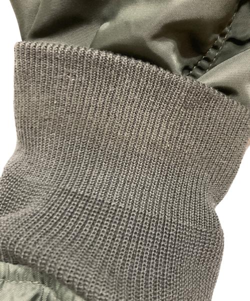 ALPHA INDUSTRIES（アルファインダストリーズ）ALPHA INDUSTRIES (アルファインダストリーズ) VX-31 フライトジャケット グリーン サイズ:Mの古着・服飾アイテム